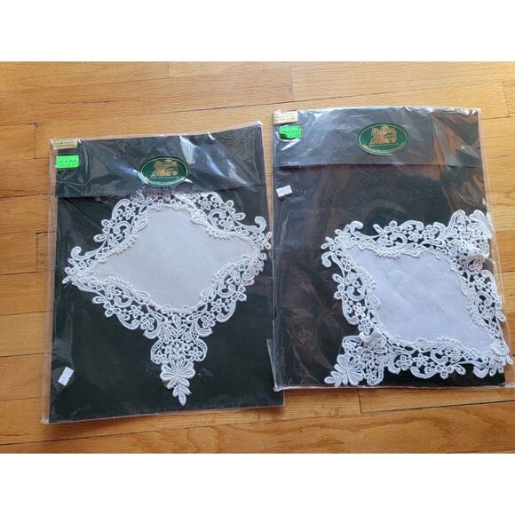 Corabbey Pure Irish Linen Lace Pieces Cream White New Old Stock READ - Picture 1 of 8